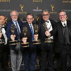 Teruhiko Suzuki, Greg Wallace, Istvan Sebestyen, Touradj Ebrahimi, Gary Sullivan holding their Emmys. 